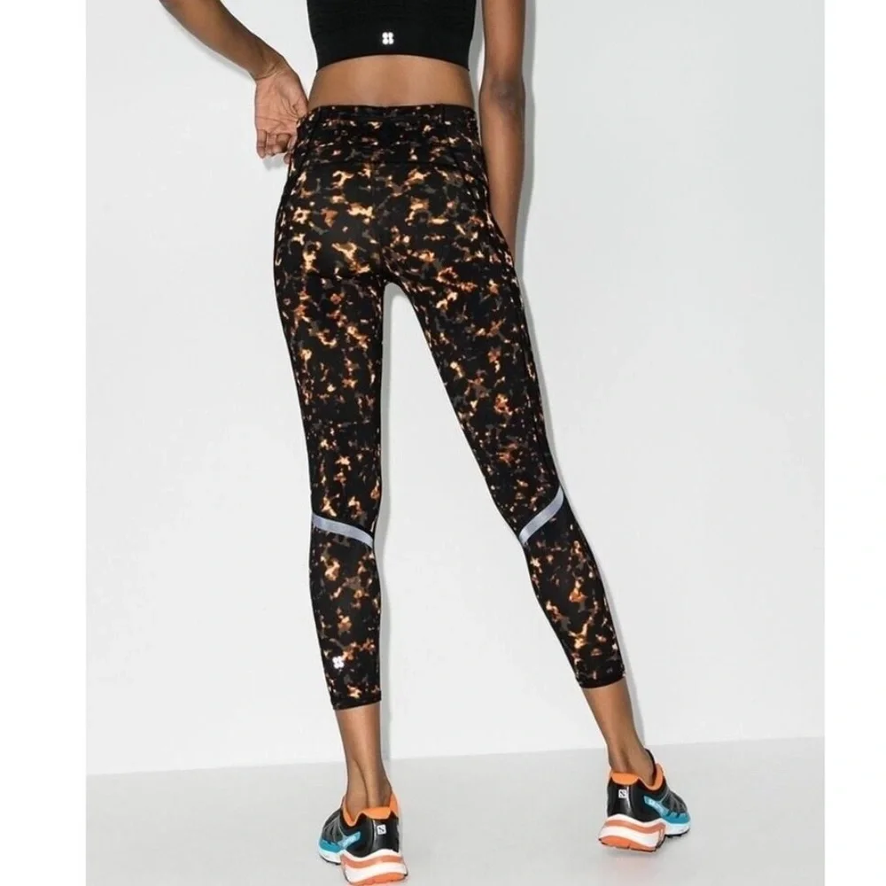 Sweaty Betty NWT The Zero Gravity Brown Tortoise Shell 7/8 Leggings - M